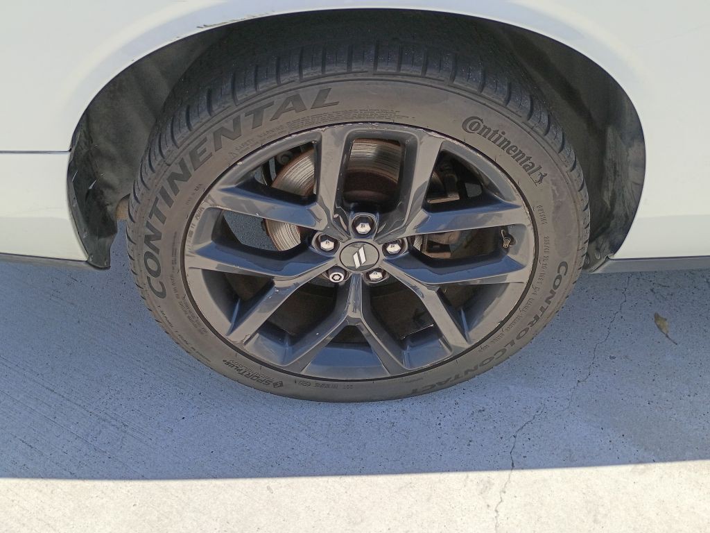 2021 Dodge Challenger Image 21