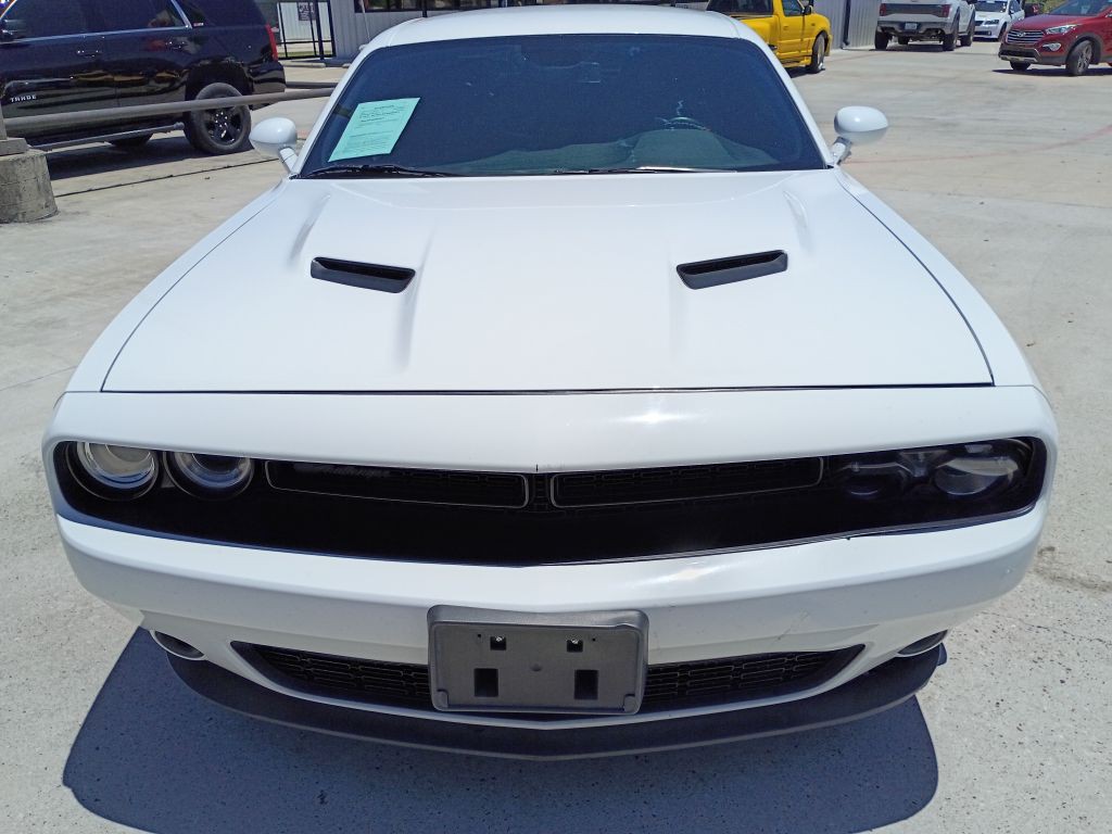 2021 Dodge Challenger Image 2
