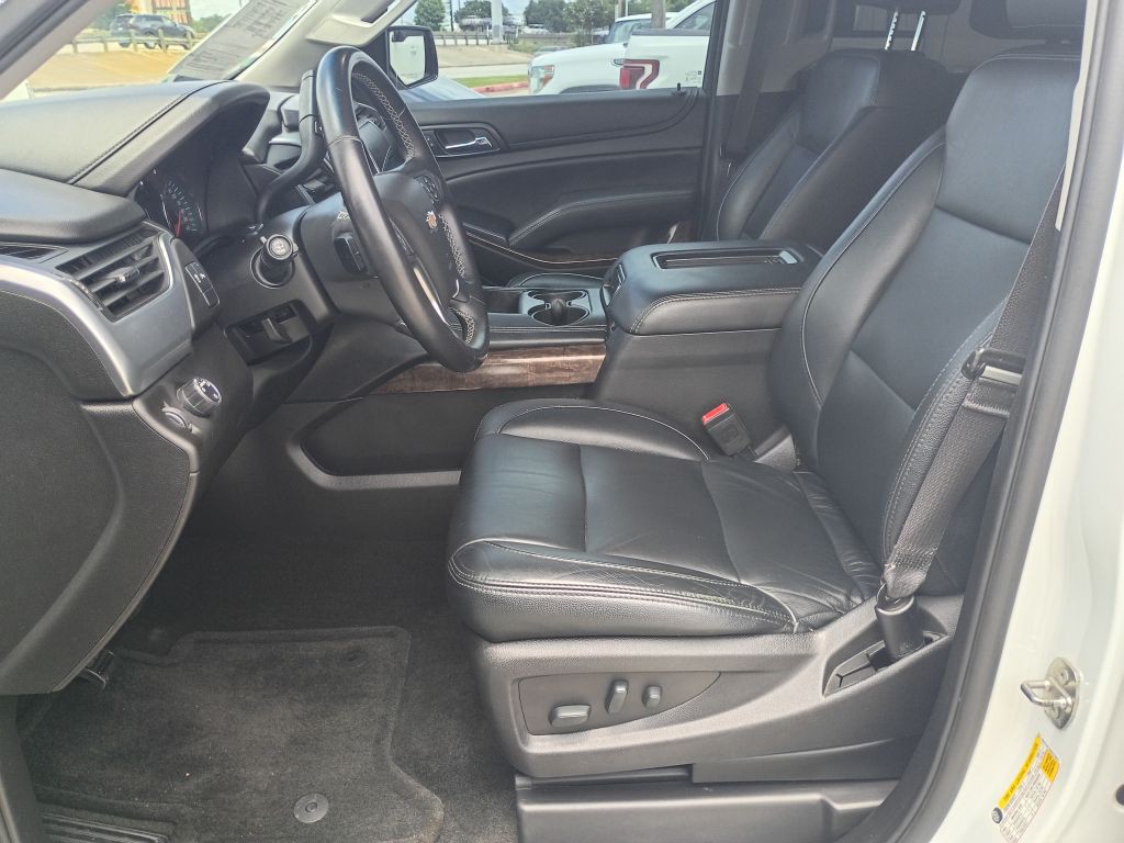 2017 Chevrolet Tahoe Image 12