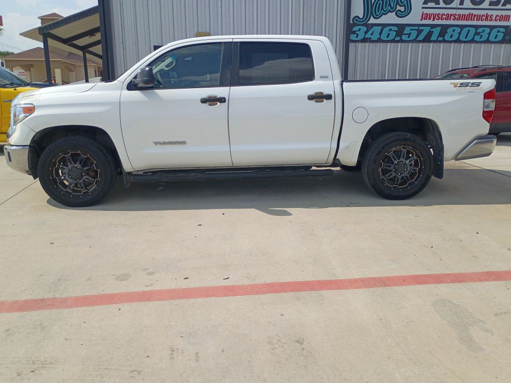 2014 Toyota Tundra Image 2