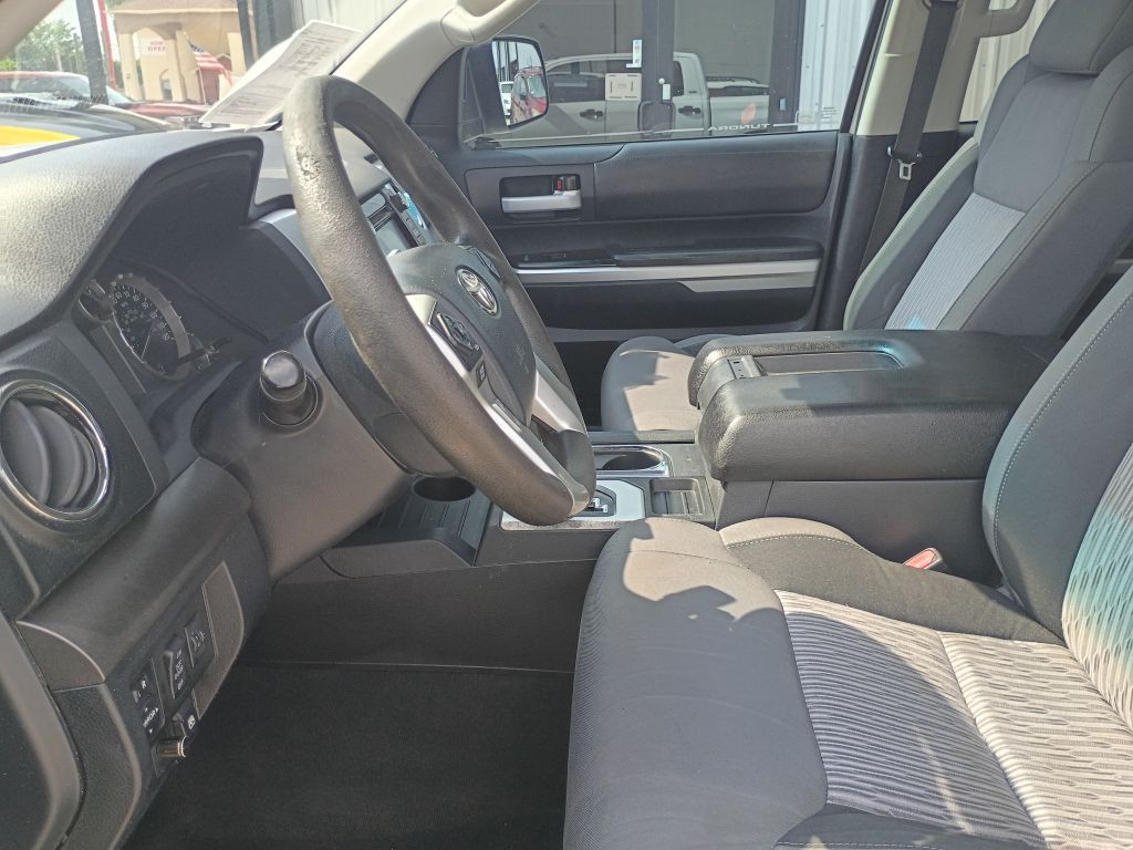 2014 Toyota Tundra Image 12