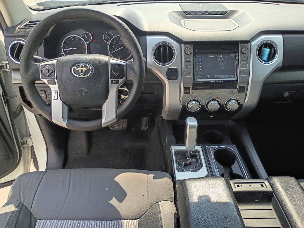 2014 Toyota Tundra Image 16