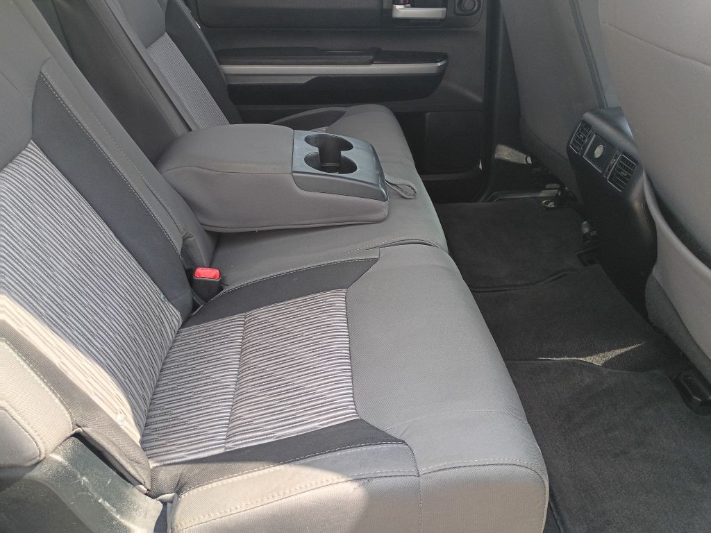 2014 Toyota Tundra Image 18