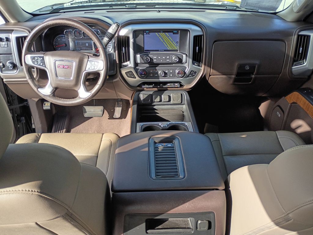 2018 GMC Sierra Image 12
