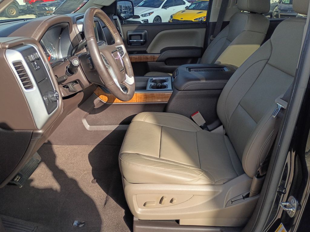 2018 GMC Sierra Image 16