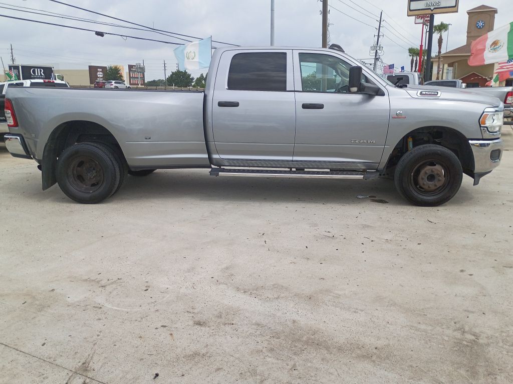 2019 RAM 3500 Image 8