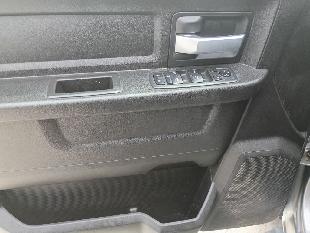 2019 RAM 3500 Image 24