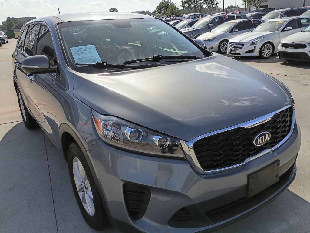 2020 Kia Sorento Image 1