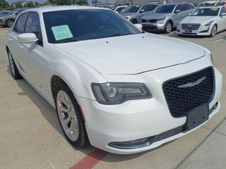 Image for 2019 Chrysler 300 S ID: 7494090