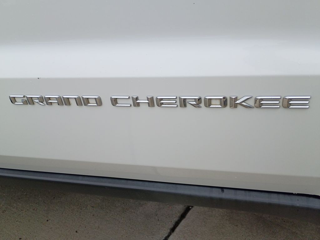 2015 Jeep Grand Cherokee Image 9