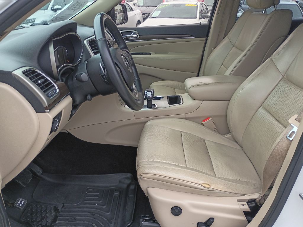 2015 Jeep Grand Cherokee Image 15