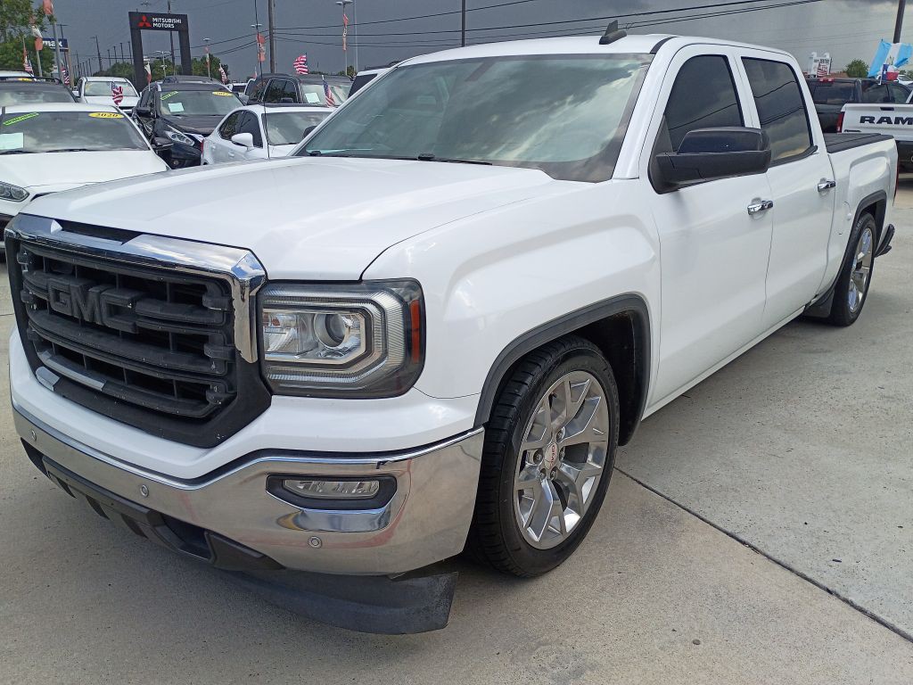 2018 GMC Sierra Image 3