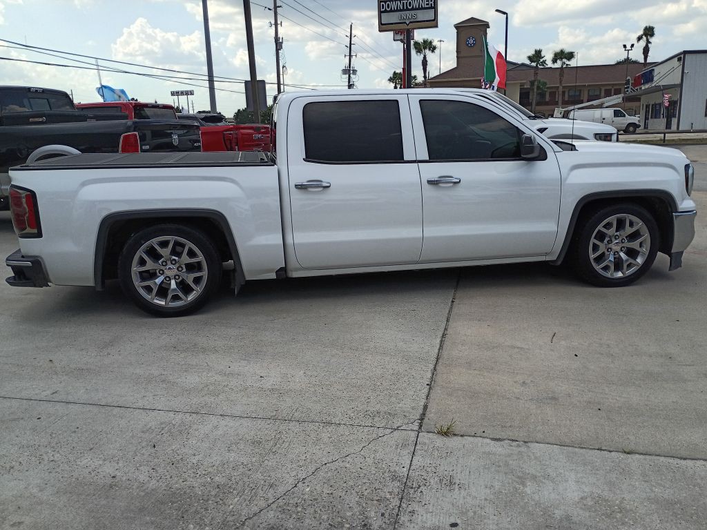 2018 GMC Sierra Image 8