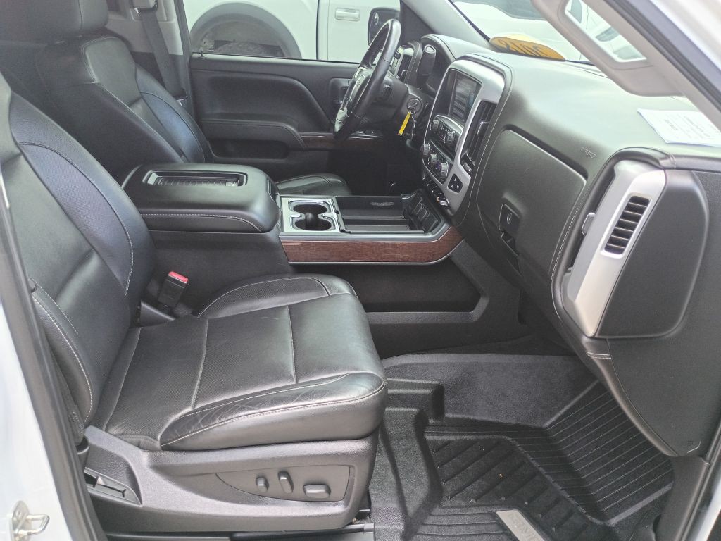 2018 GMC Sierra Image 17