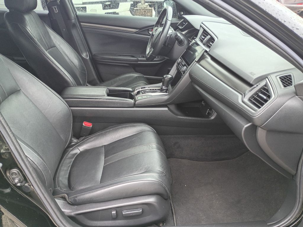 2018 Honda Civic Image 19