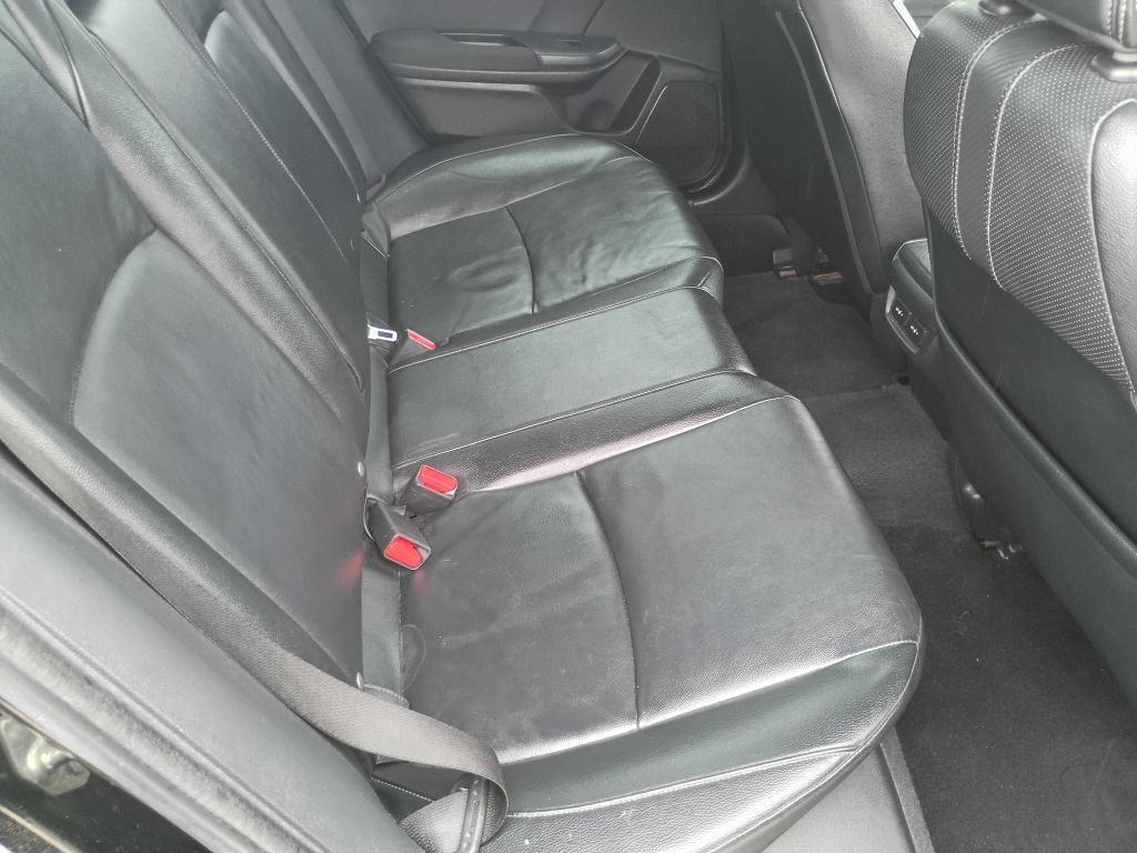 2018 Honda Civic Image 21