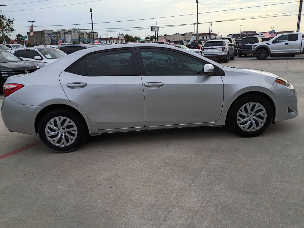 2019 Toyota Corolla Image 9