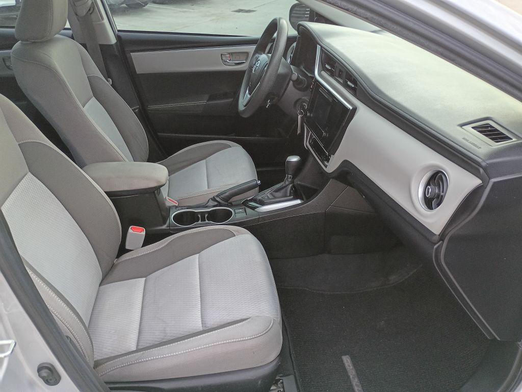2019 Toyota Corolla Image 17
