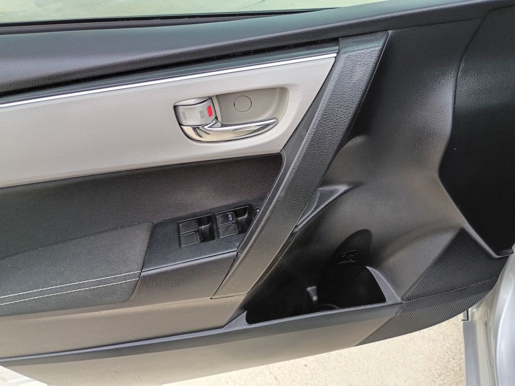 2019 Toyota Corolla Image 20