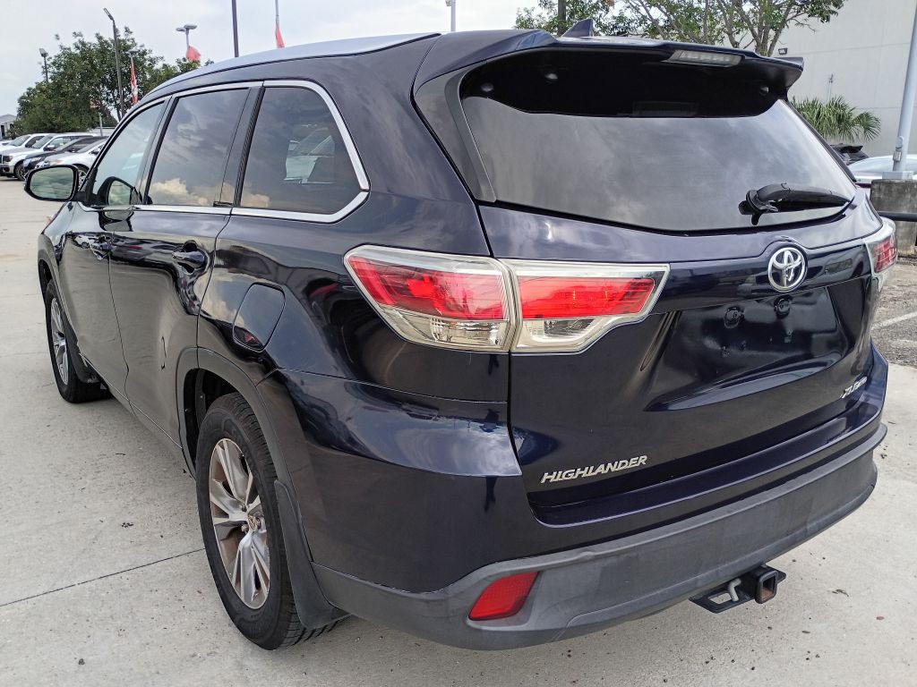 2015 Toyota Highlander Image 5