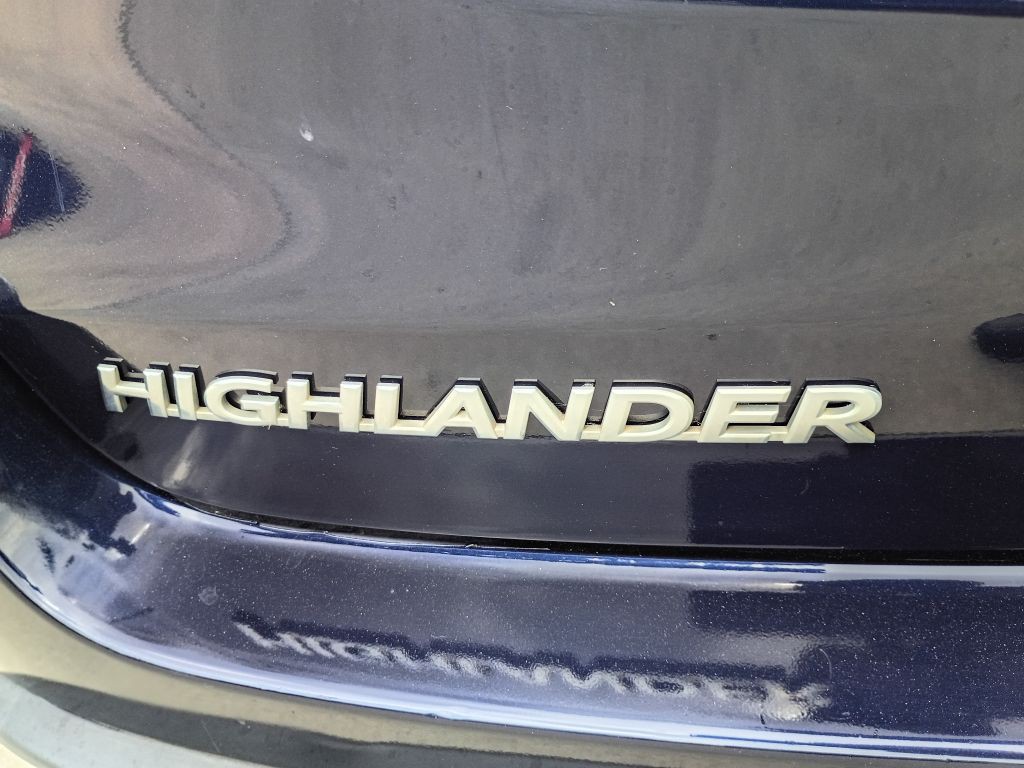 2015 Toyota Highlander Image 9