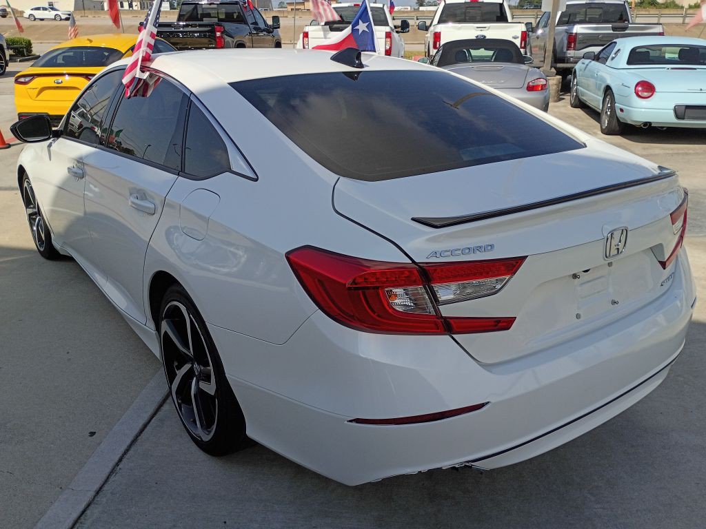 2022 Honda Accord Image 5
