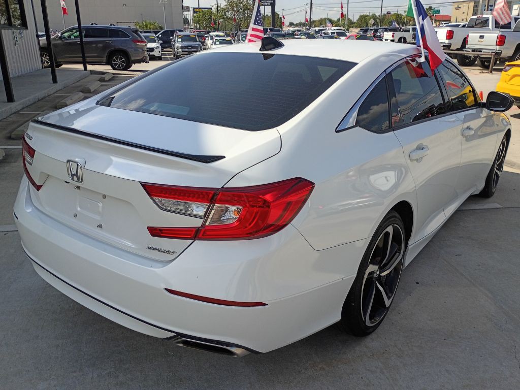 2022 Honda Accord Image 7