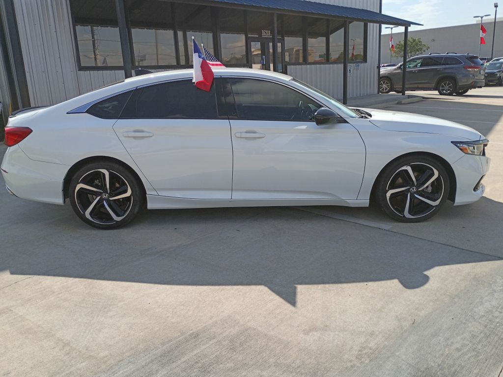 2022 Honda Accord Image 8