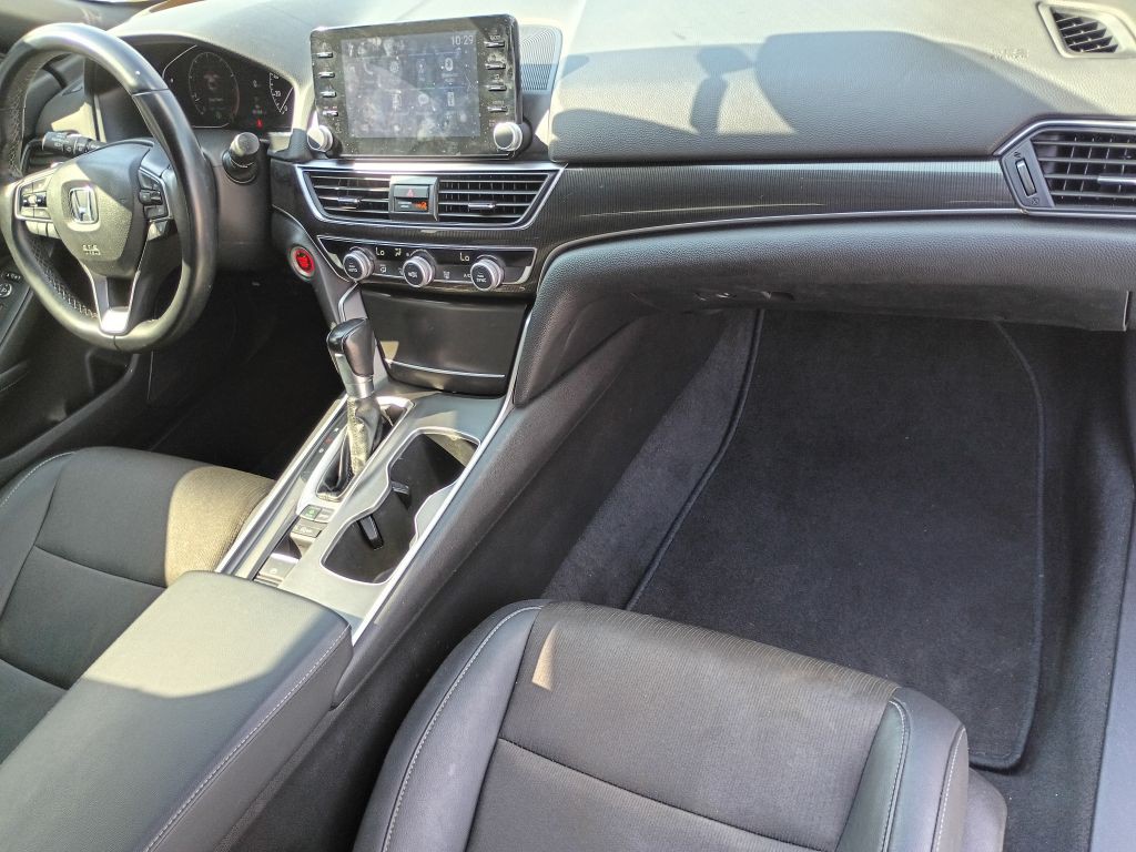 2022 Honda Accord Image 17