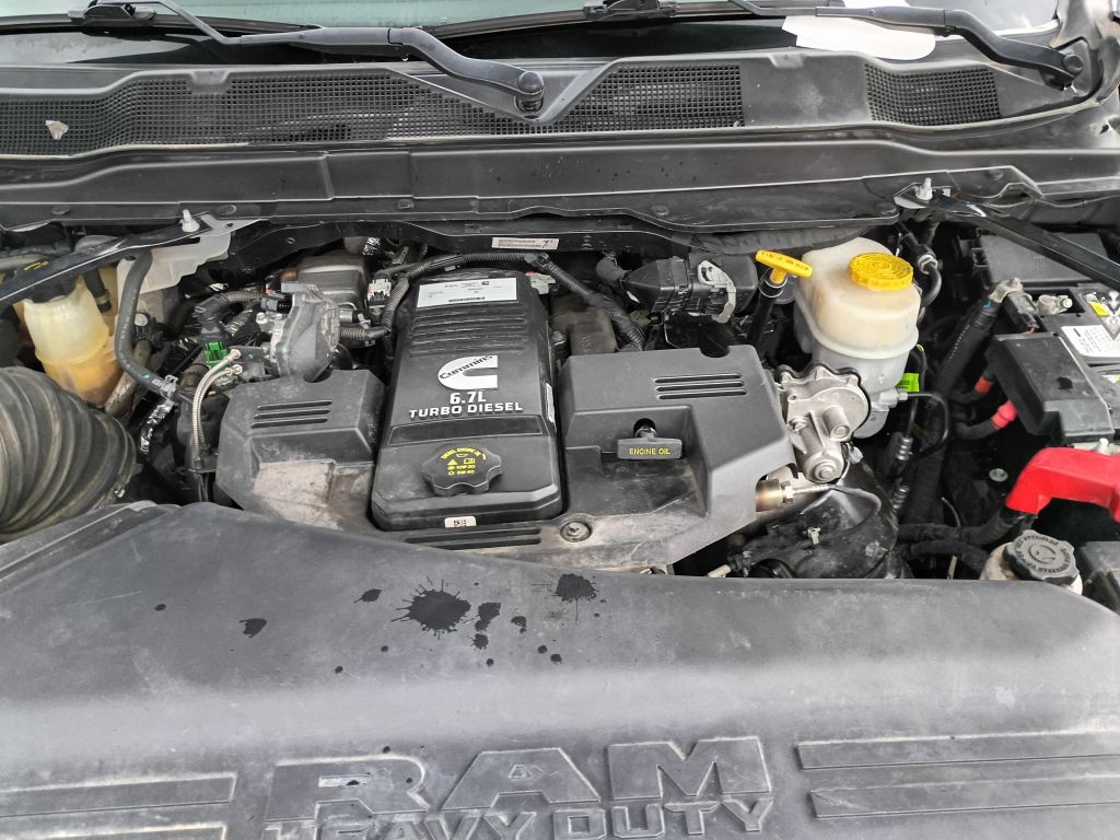 2024 RAM 3500 Image 25
