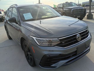 Image for 2022 Volkswagen Tiguan Se R-line Black ID: 7611099