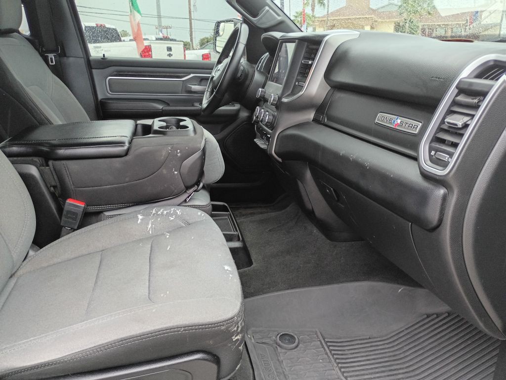 2022 RAM 1500 Image 19