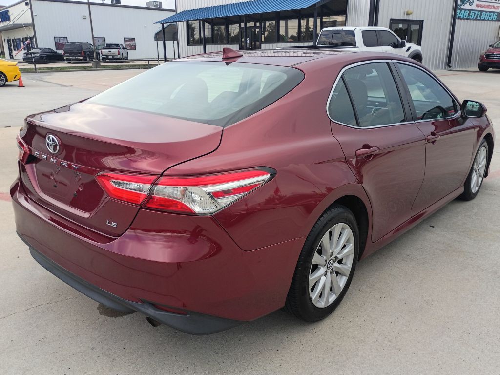 2019 Toyota Camry Image 7