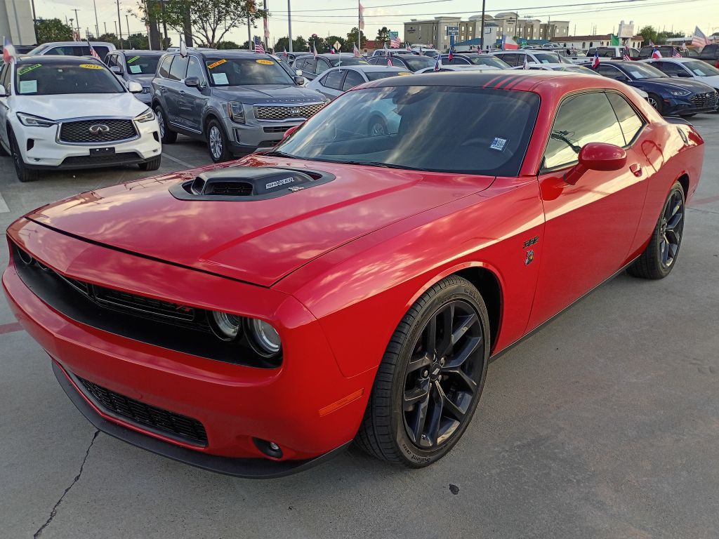 2016 Dodge Challenger Image 3