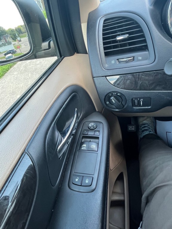 2014 Dodge Grand Caravan Image 18