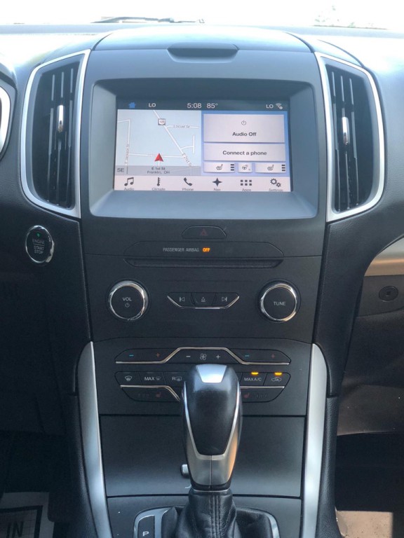 2017 Ford Edge Image 18