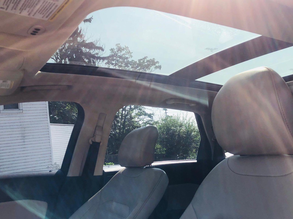 2017 Ford Edge Image 24