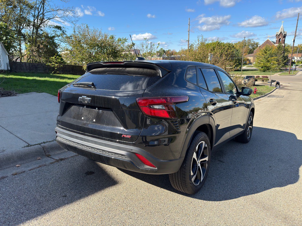 2024 Chevrolet Trax Image 7