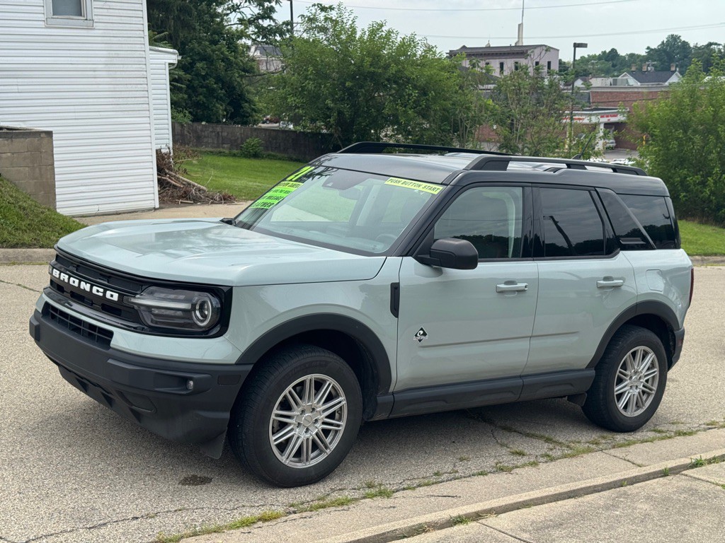 2021 Ford Bronco Image 3