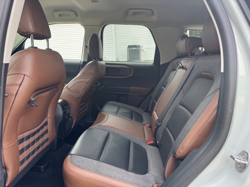 2021 Ford Bronco Image 18