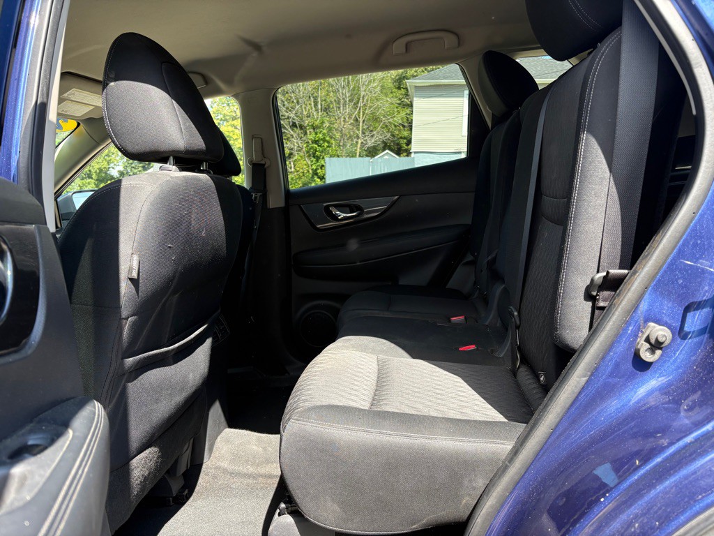 2019 Nissan Rogue Image 14