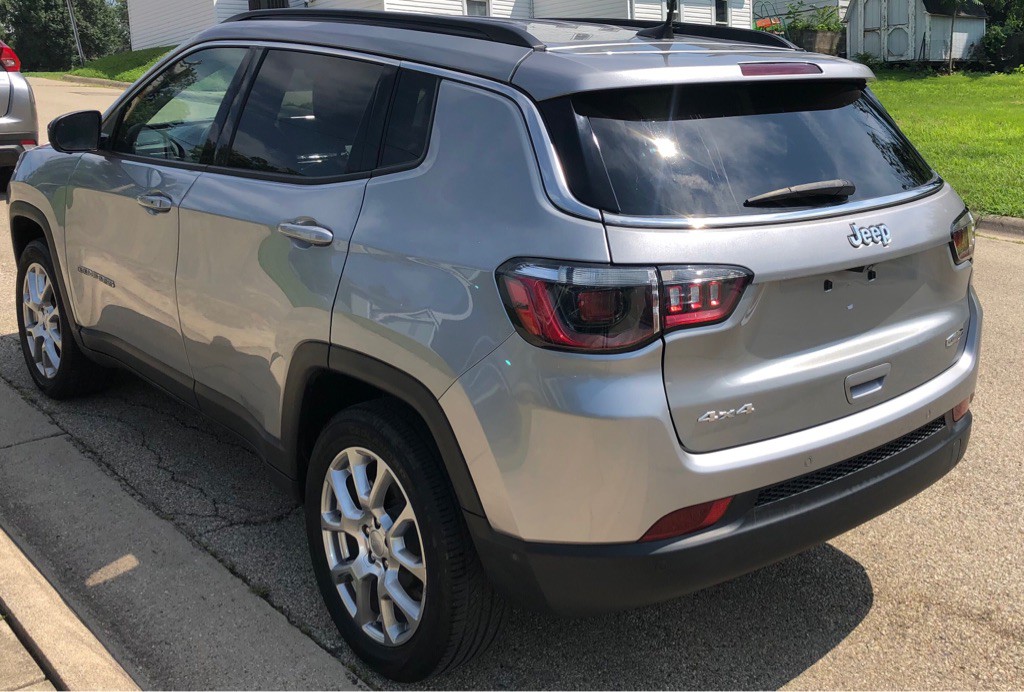 2022 Jeep Compass Image 6