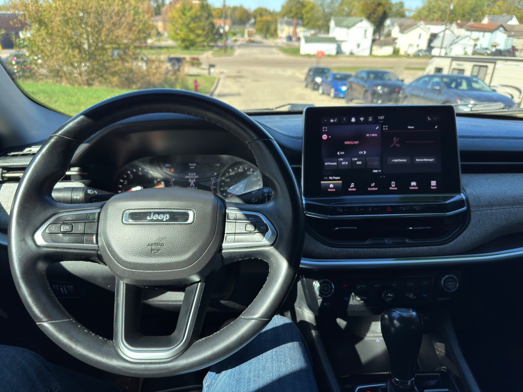 2022 Jeep Compass Image 8