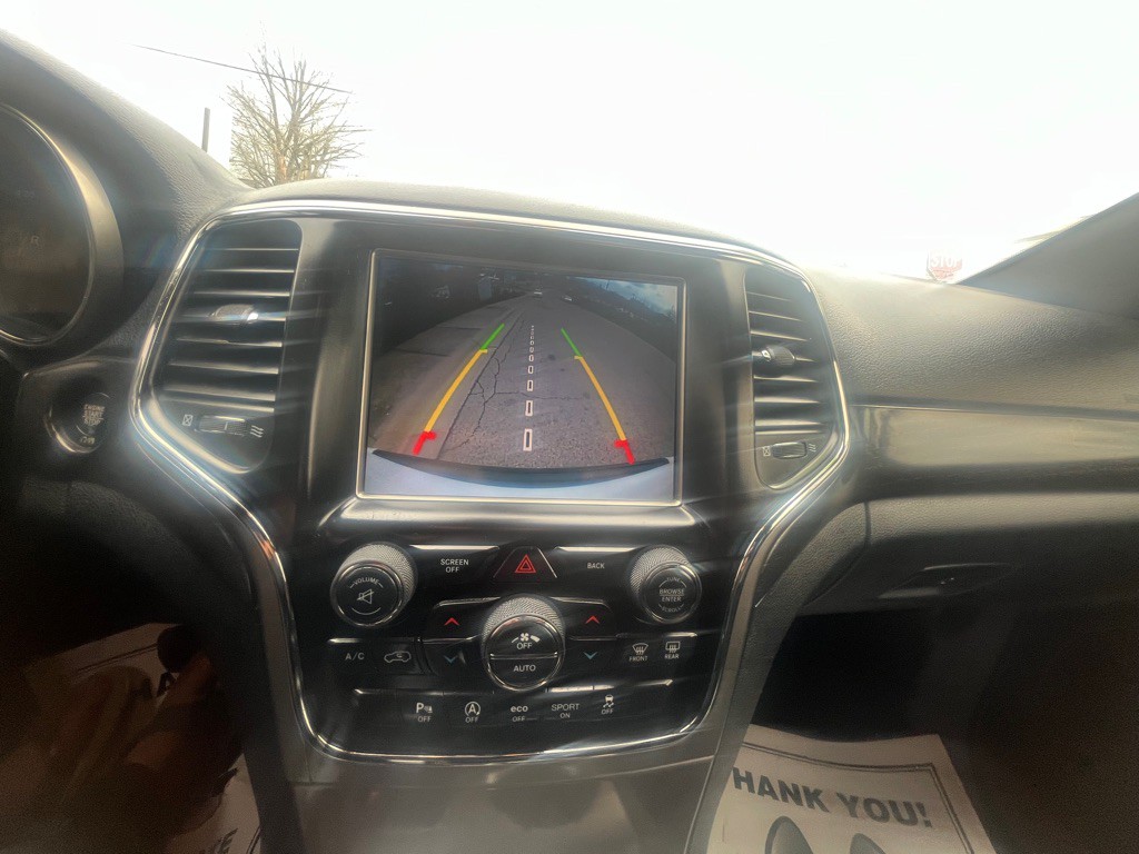 2017 Jeep Grand Cherokee Image 18