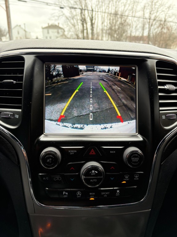 2017 Jeep Grand Cherokee Image 14