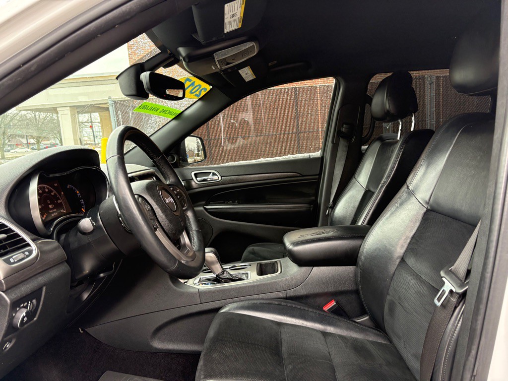 2017 Jeep Grand Cherokee Image 15