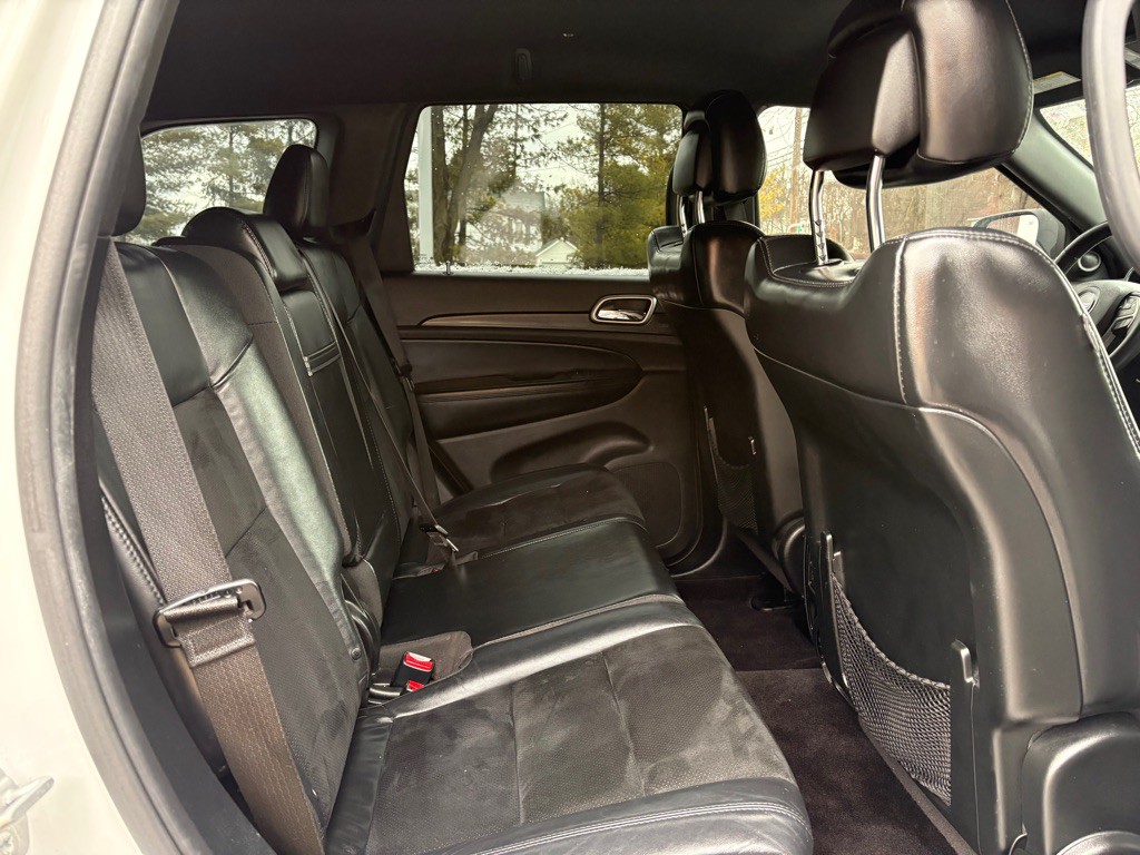 2017 Jeep Grand Cherokee Image 18