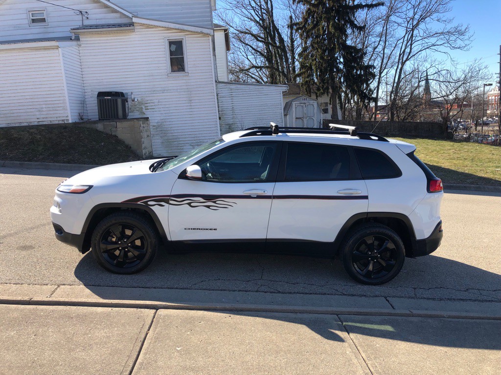 2015 Jeep Cherokee Image 3