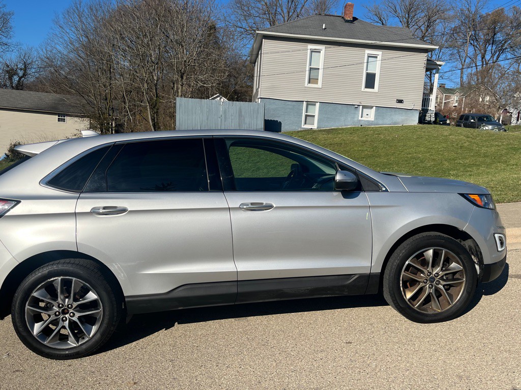 2017 Ford Edge Image 6