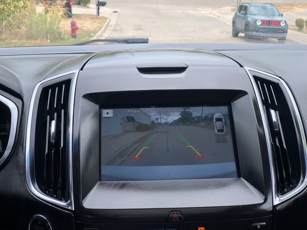 2017 Ford Edge Image 35